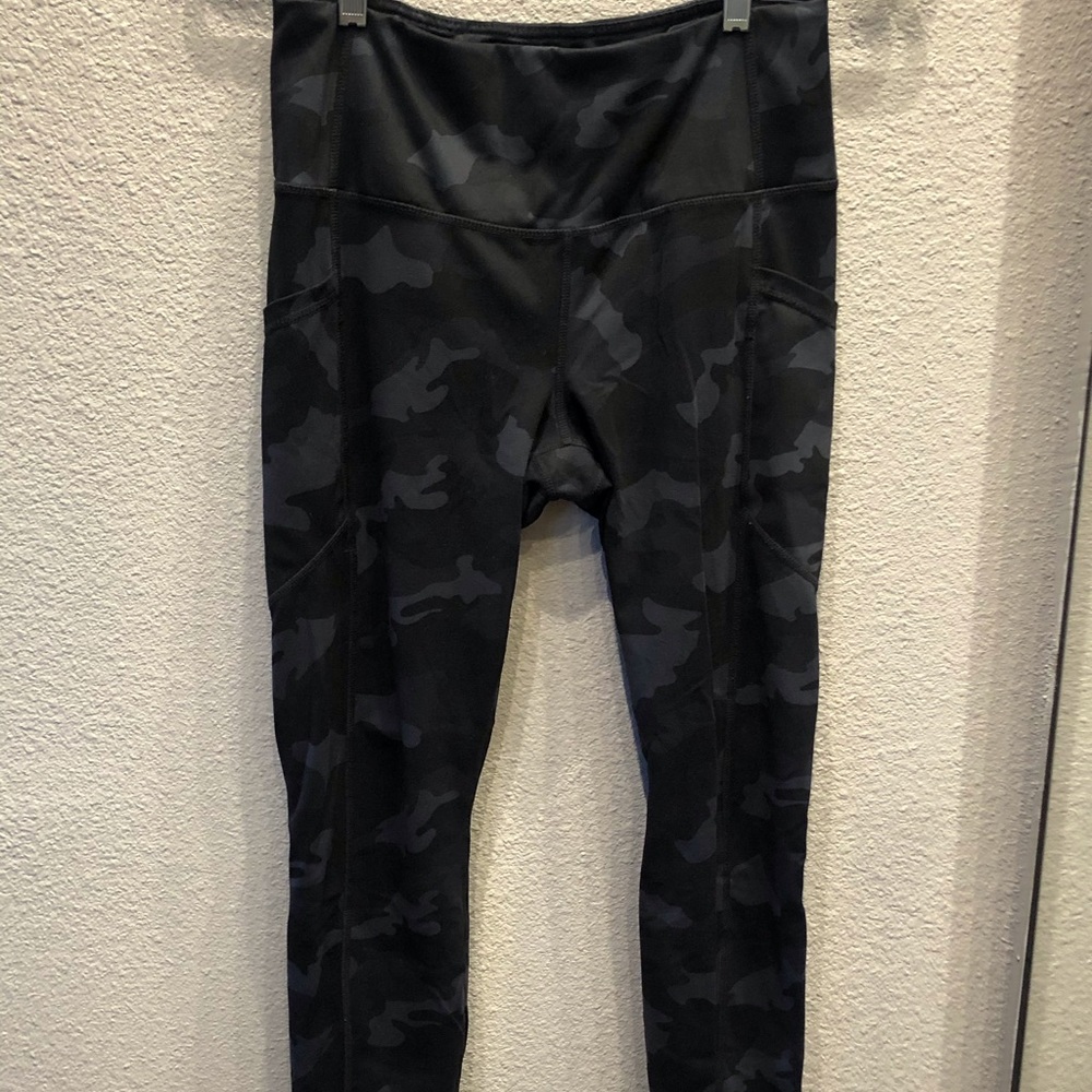 Yogalicious Camo leggings L